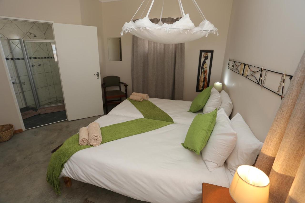 Orange House Self Catering Apartment Aus Bagian luar foto