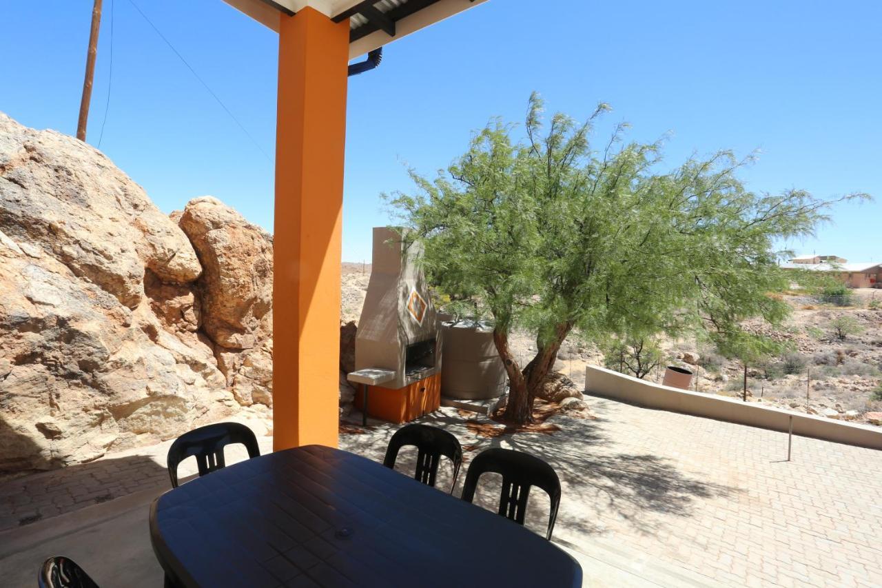 Orange House Self Catering Apartment Aus Bagian luar foto